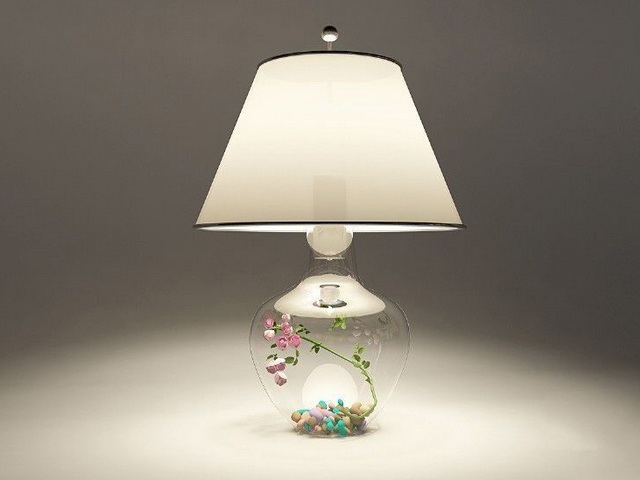 Clear Glass Table Lamp 3d rendering