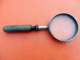 Vintage Magnifying Glass 3d model preview