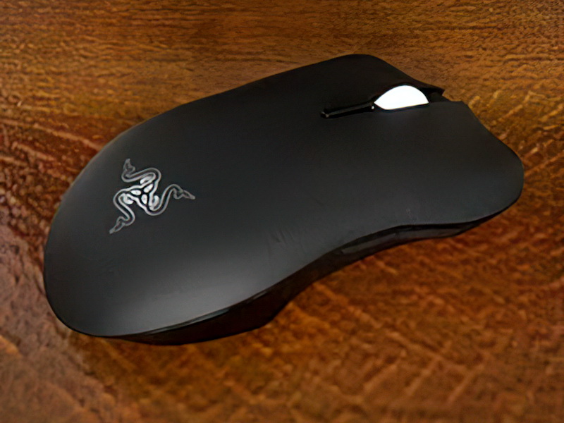 Razer Lachesis Mouse 3d rendering